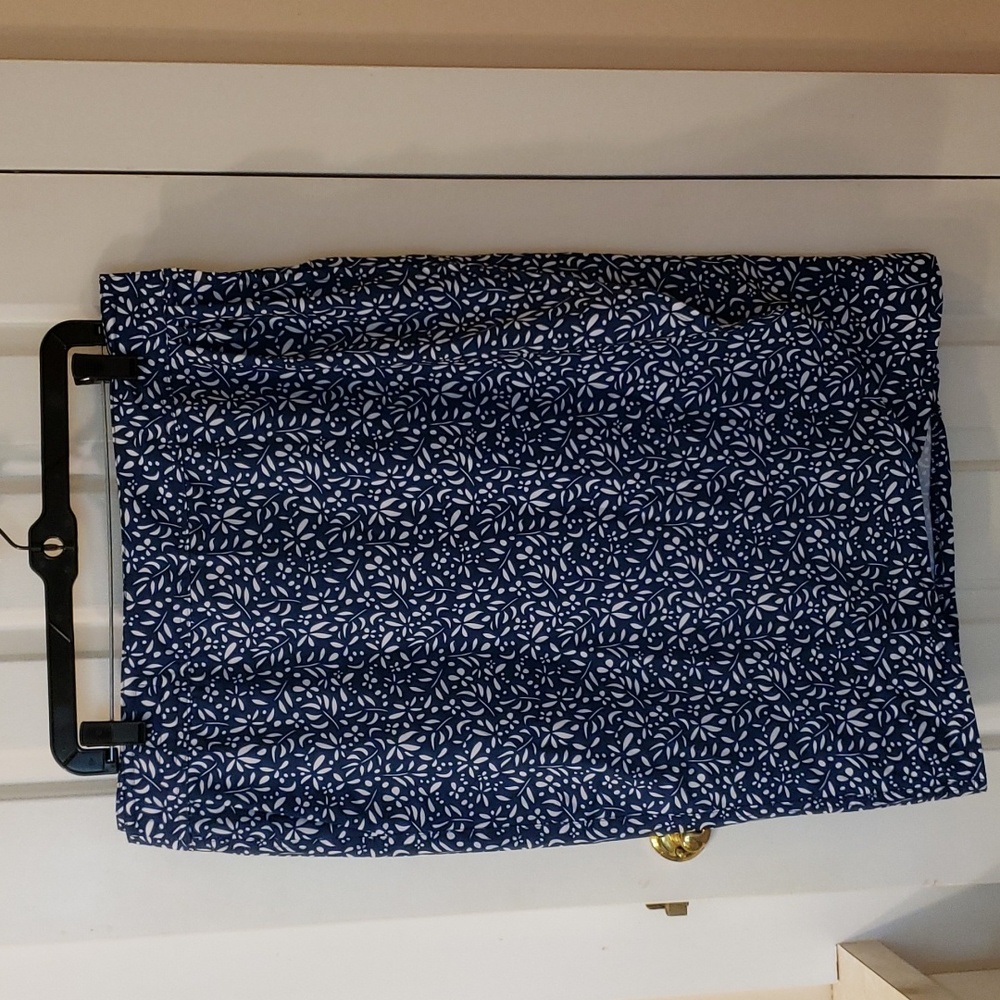 NWT RipSkirt Damask Midnight sz large